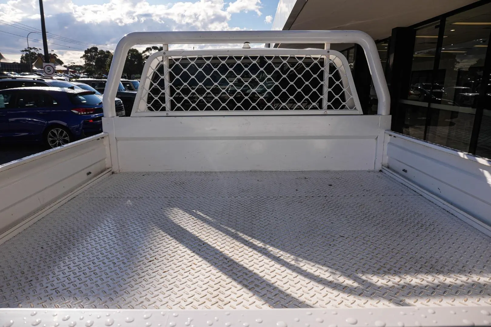 2022 Toyota Hilux Gallery Image 14