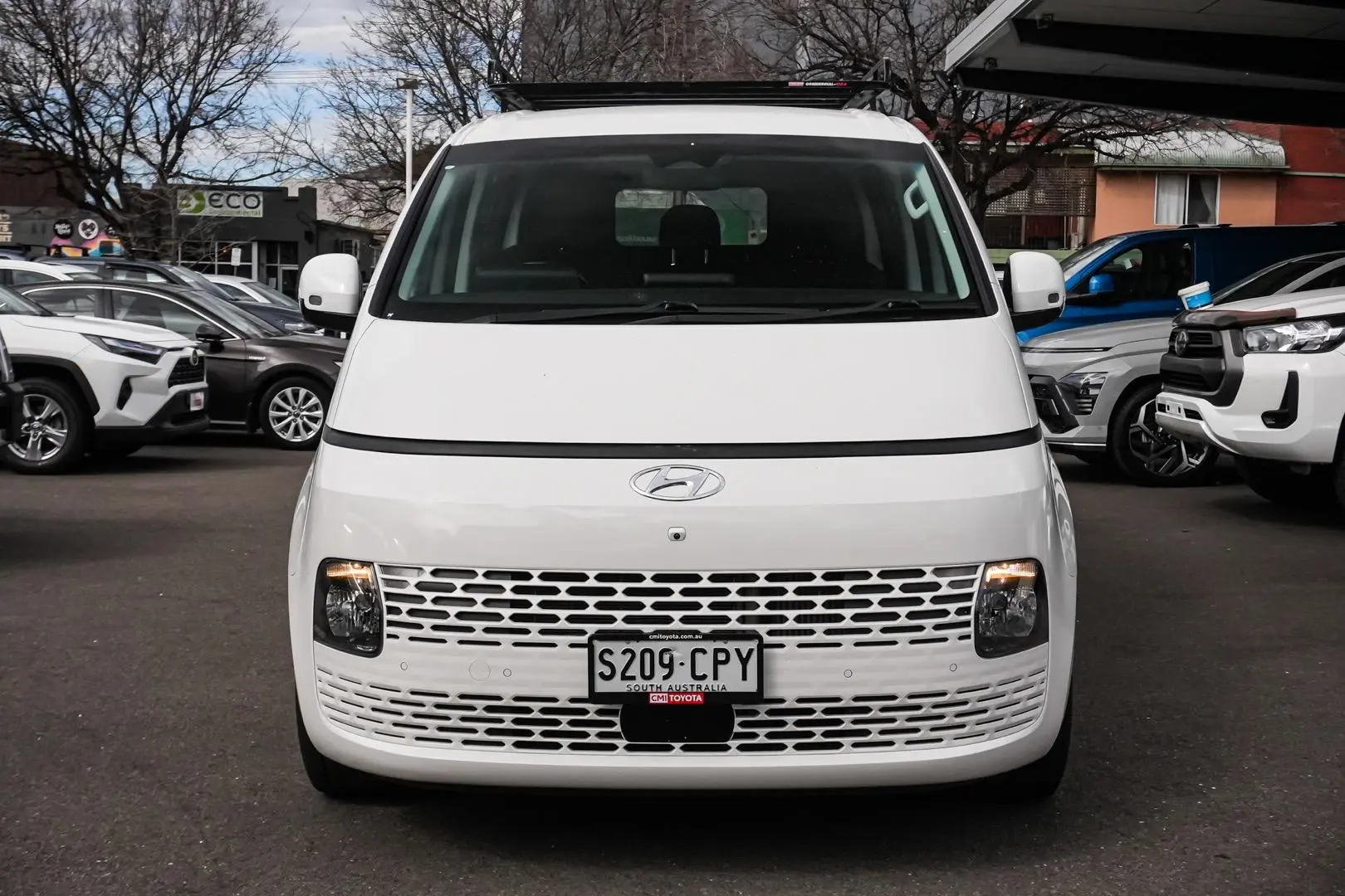 2021 Hyundai STARIA LOAD Gallery Image 5
