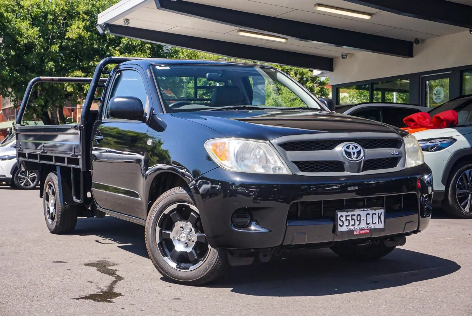 2007 Toyota Hilux Gallery Image 2