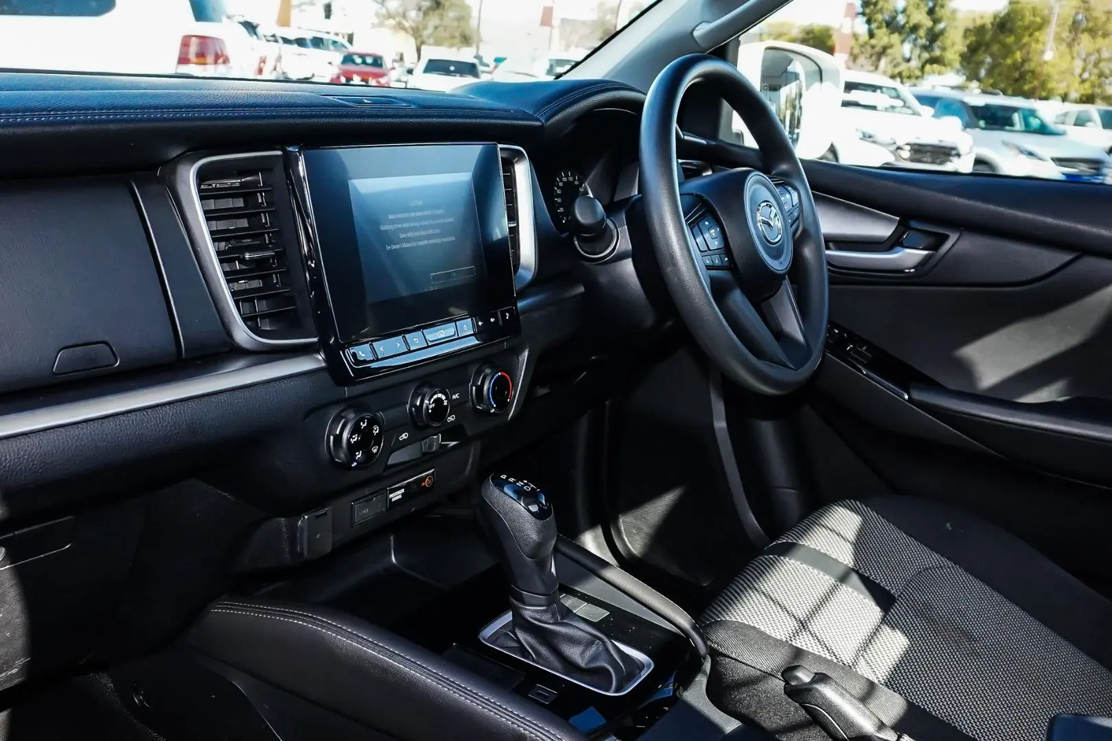 2023 Mazda BT-50 Gallery Image 8