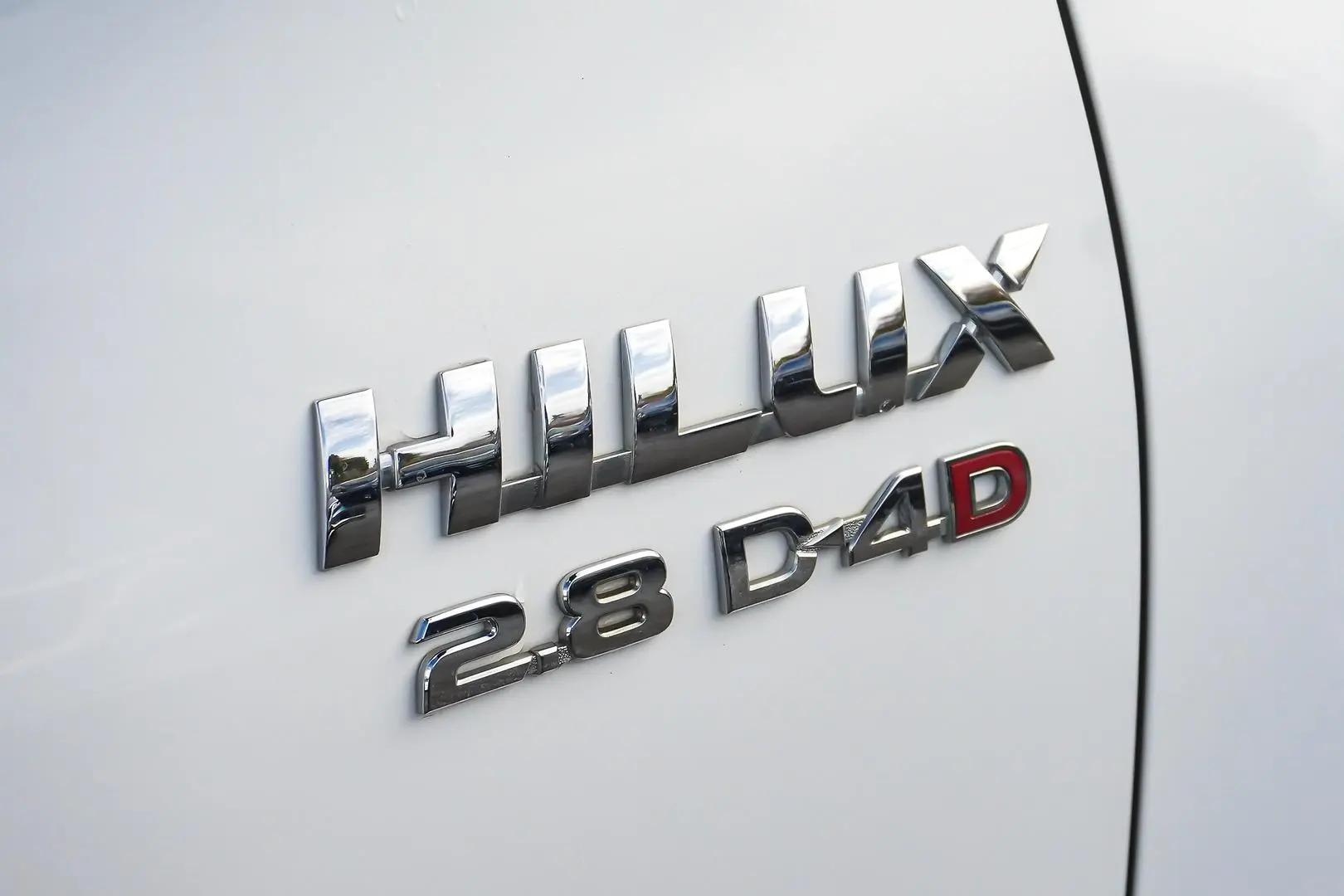 2019 Toyota Hilux Gallery Image 11