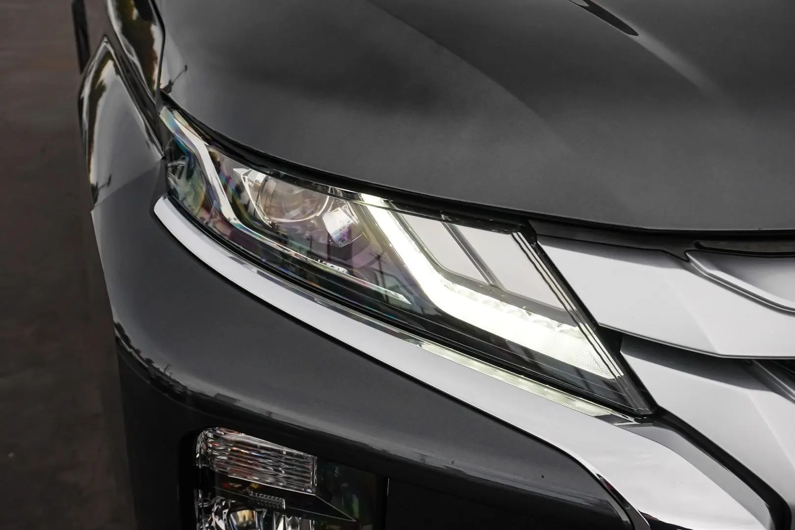2019 Mitsubishi Triton Gallery Image 12