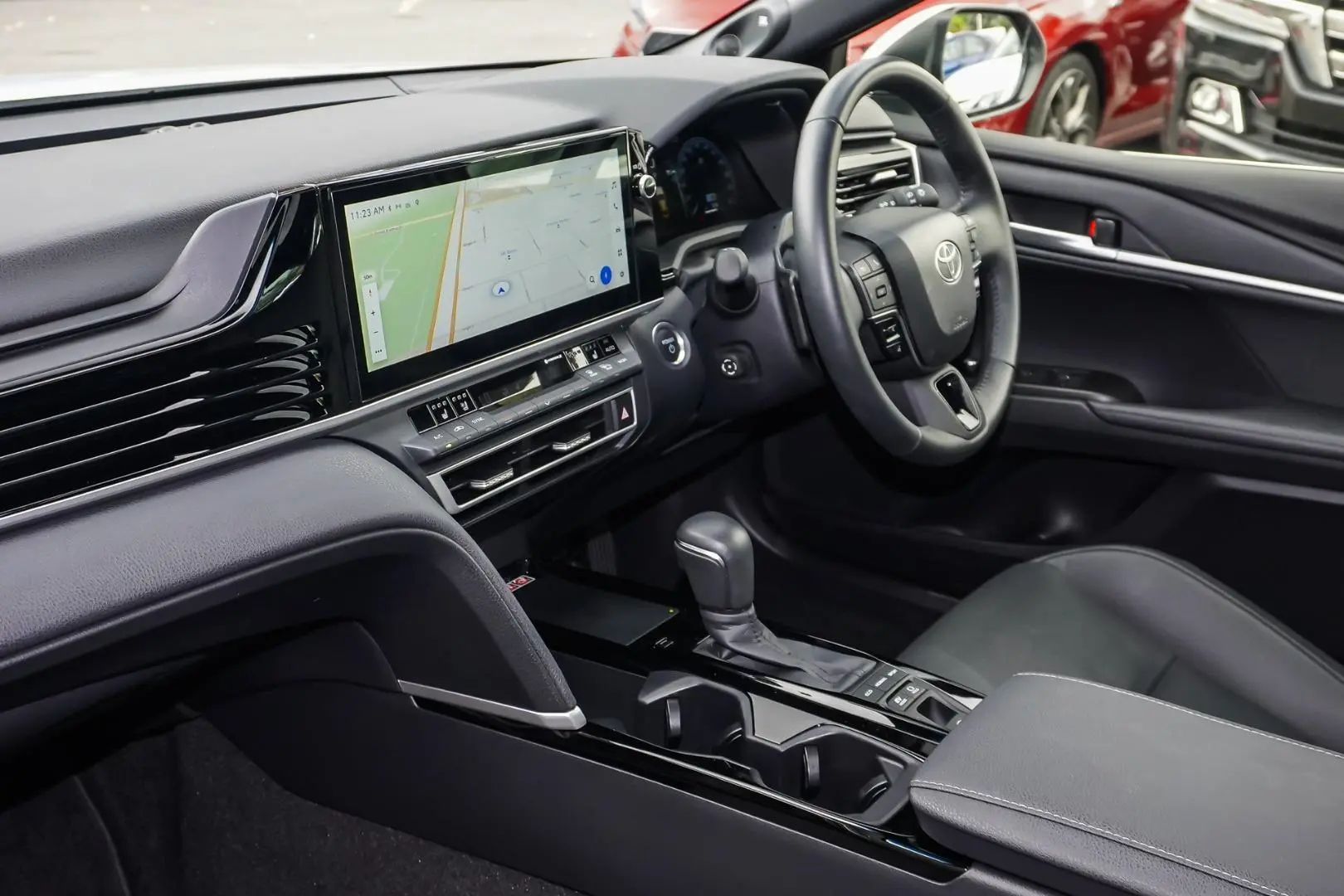 2025 Toyota Camry Gallery Image 10