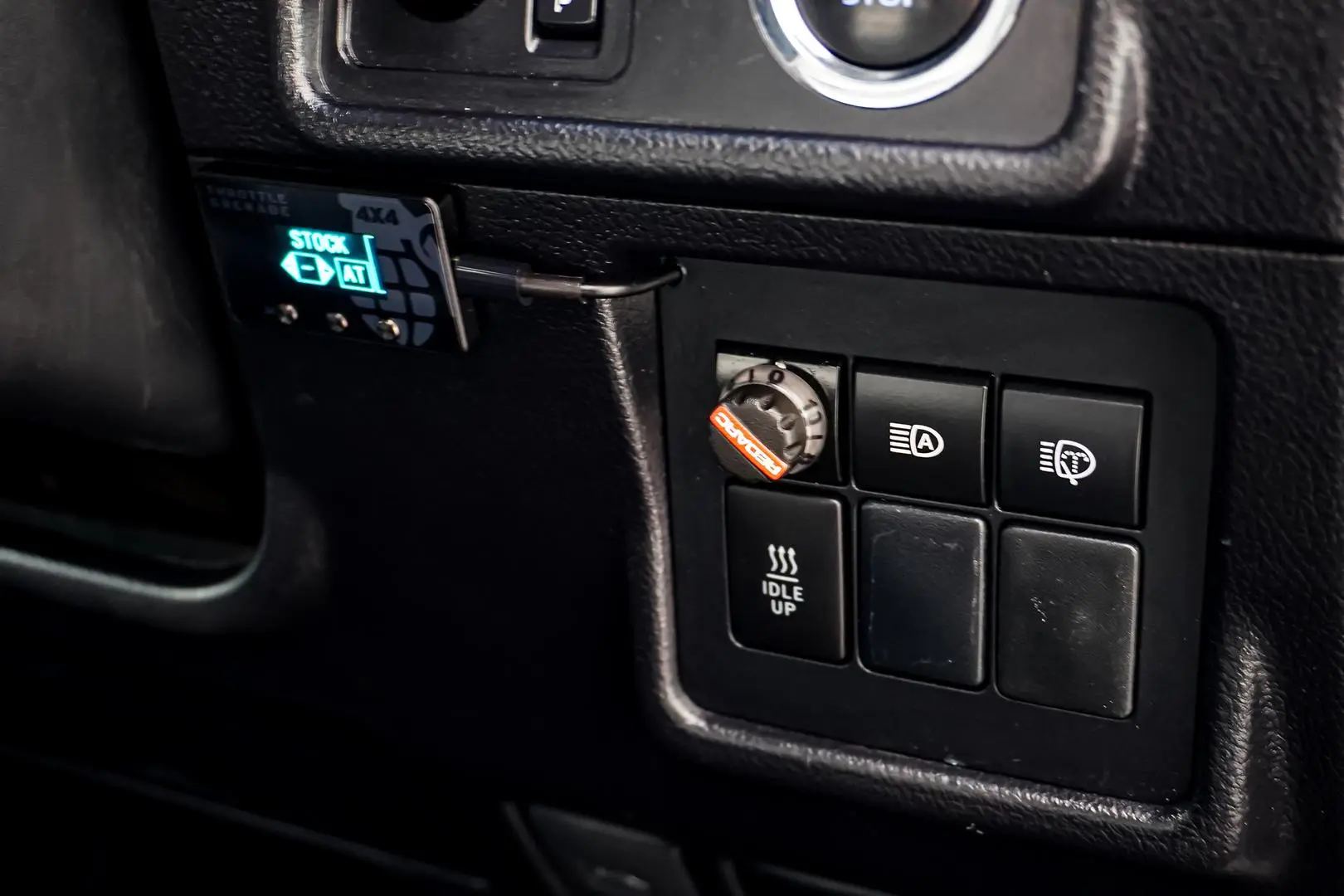 2019 Toyota Landcruiser Prado Gallery Image 34