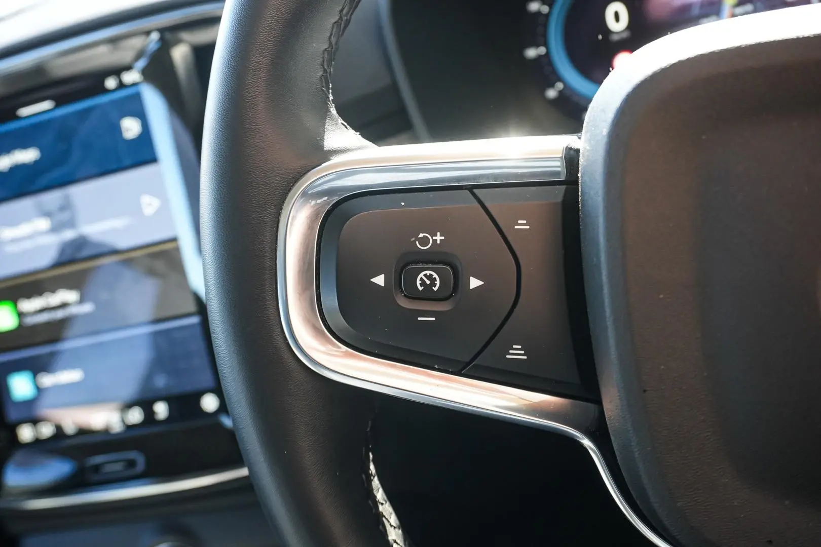 2023 Volvo XC40 Gallery Image 20