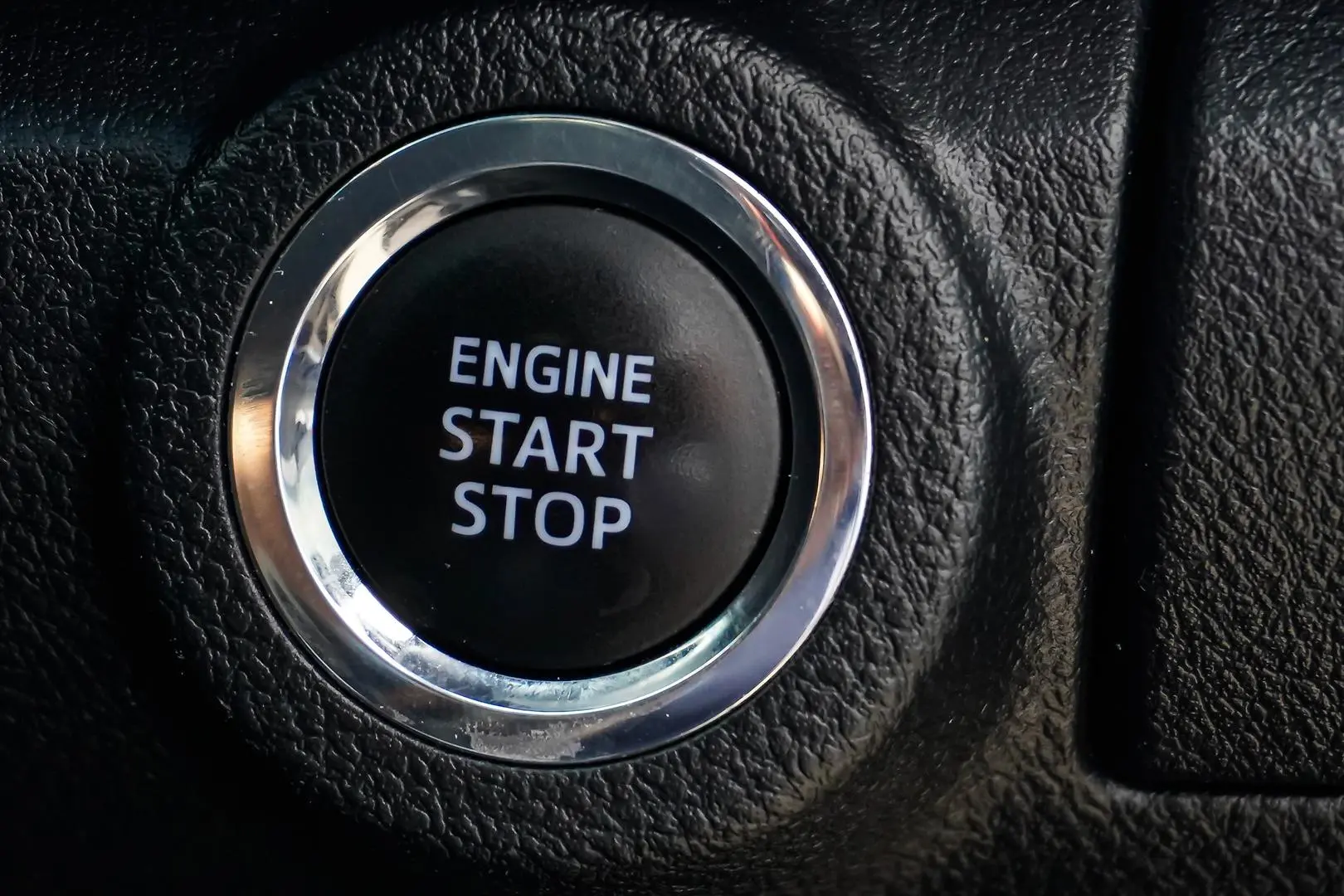 2016 Toyota Hilux Gallery Image 26