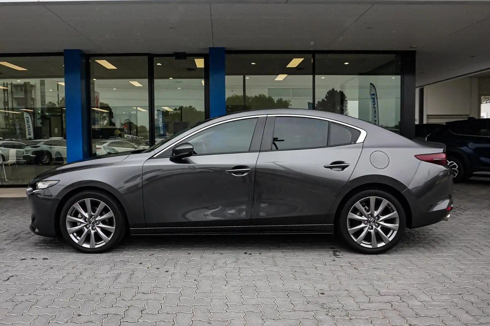 2019 Mazda 3 Gallery Image 4