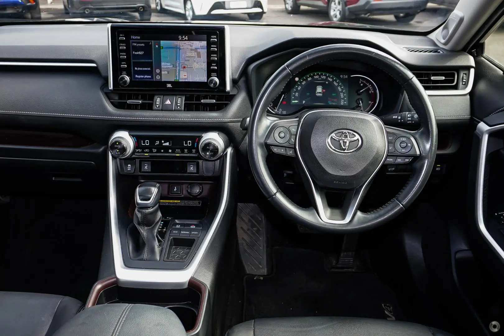 2021 Toyota RAV4 Gallery Image 8