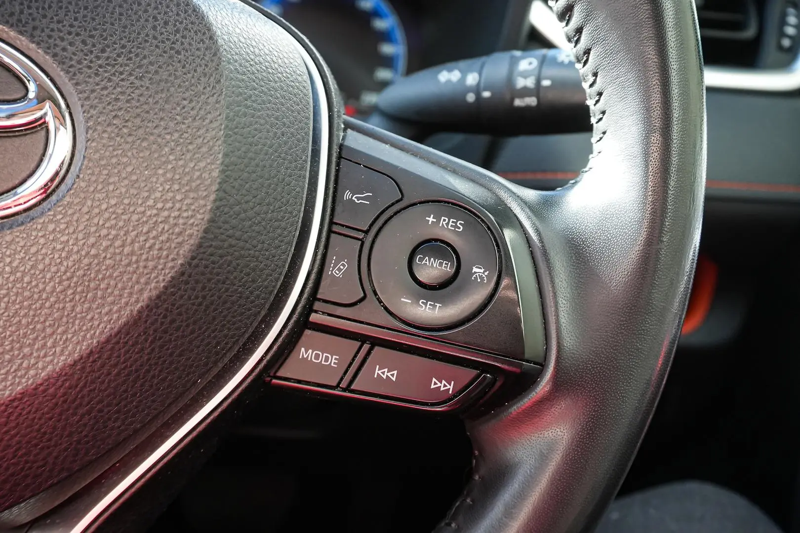 2022 Toyota RAV4 Gallery Image 20