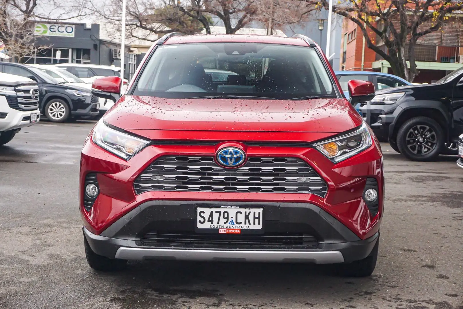 2021 Toyota RAV4 Gallery Image 4