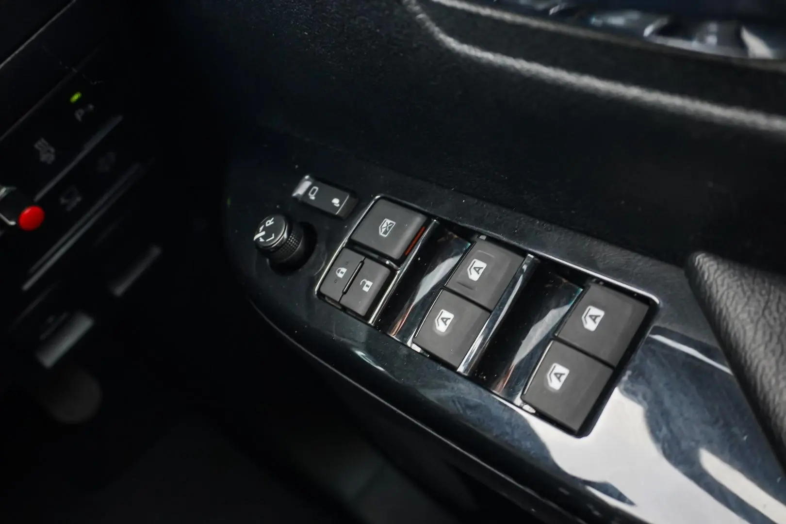 2022 Toyota Hilux Gallery Image 23