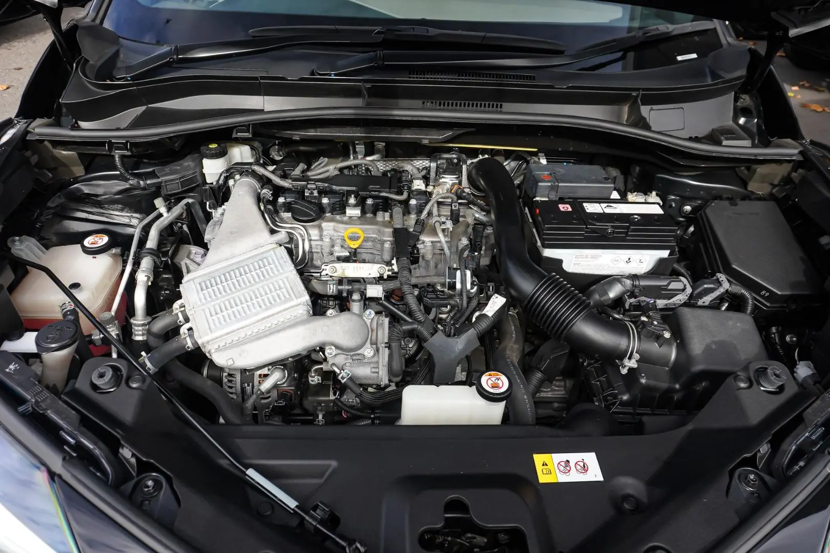 2019 Toyota C-HR Gallery Image 28
