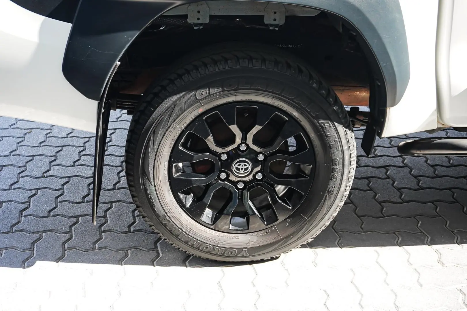 2021 Toyota Hilux Gallery Image 19