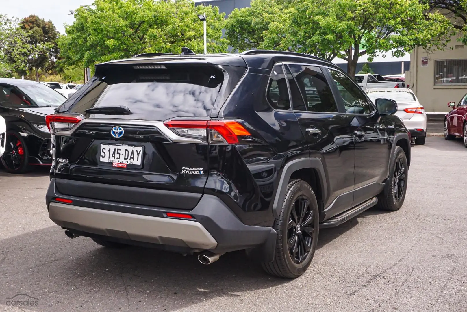 2022 Toyota RAV4 Image 2