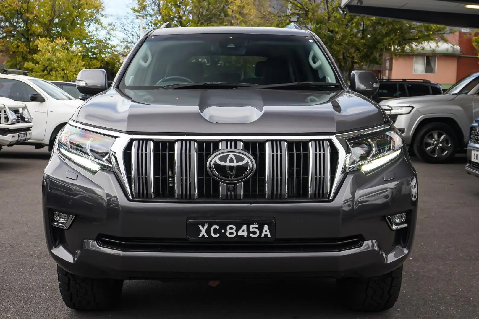 2022 Toyota Landcruiser Prado Gallery Image 4