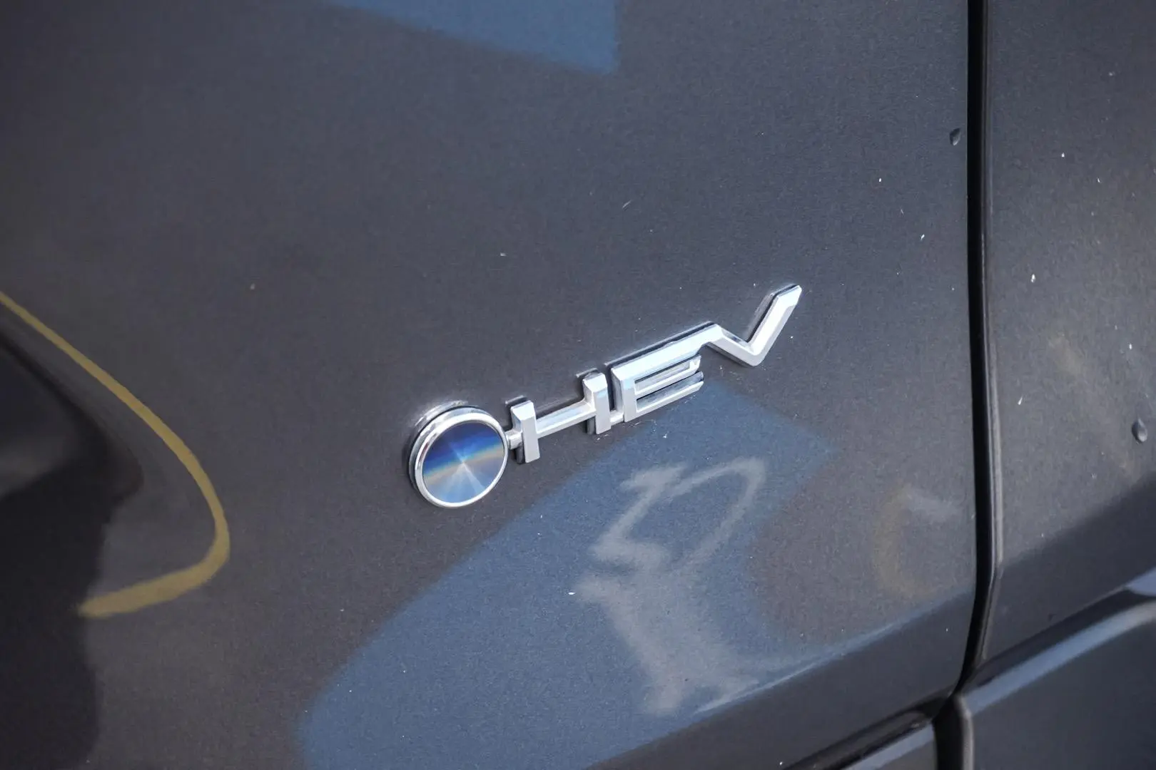 2025 Toyota RAV4 Gallery Image 10