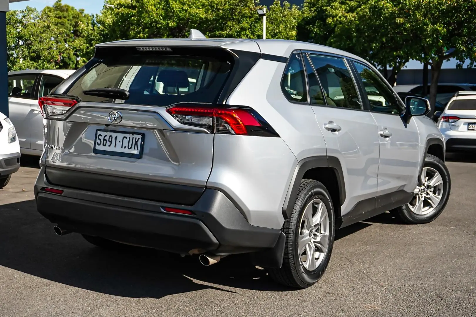 2023 Toyota RAV4 Gallery Image 3