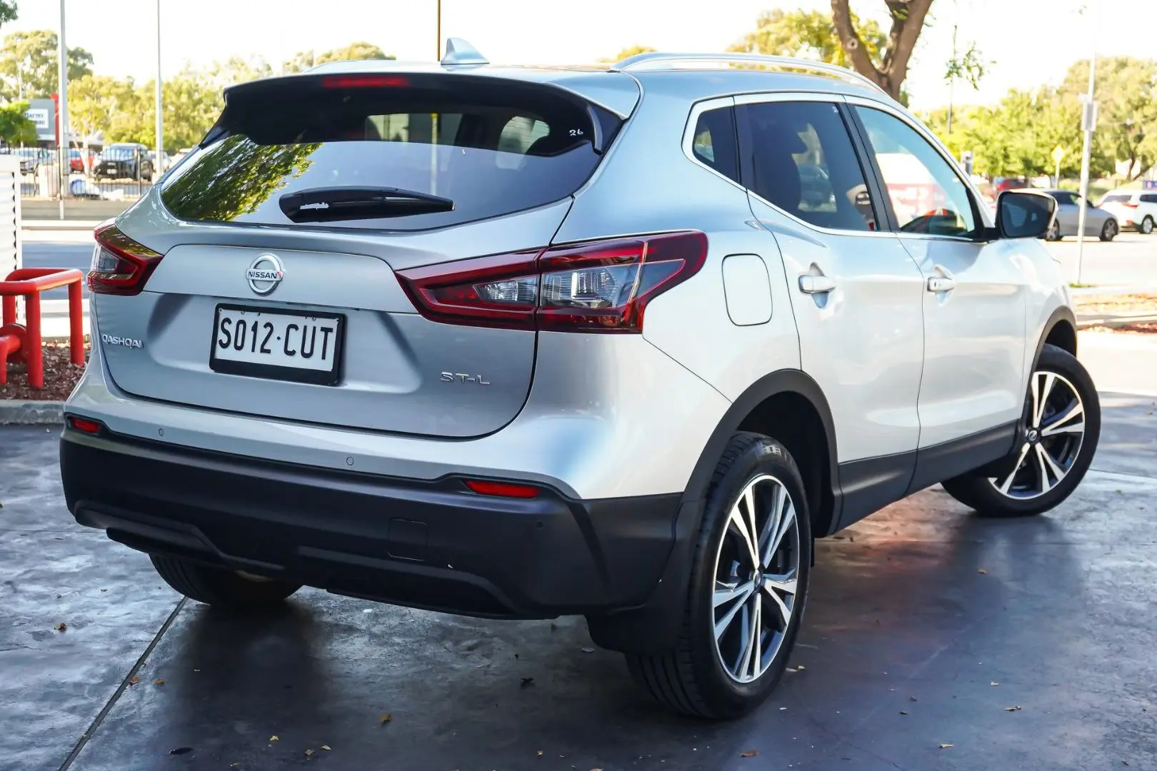 2020 Nissan QASHQAI Gallery Image 3