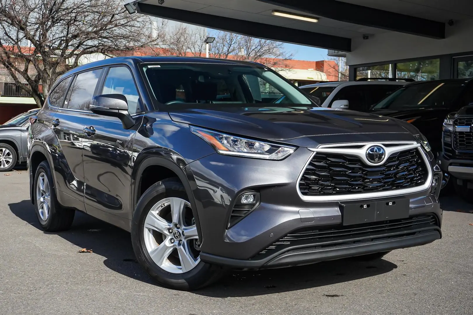 2024 Toyota Kluger Gallery Image 2