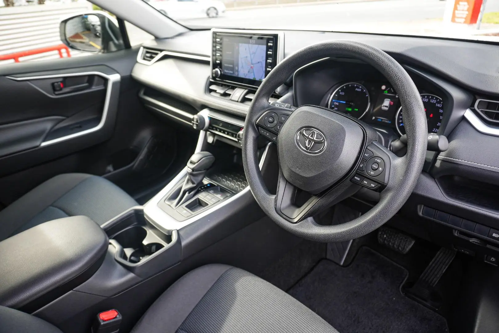 2020 Toyota RAV4 Gallery Image 7