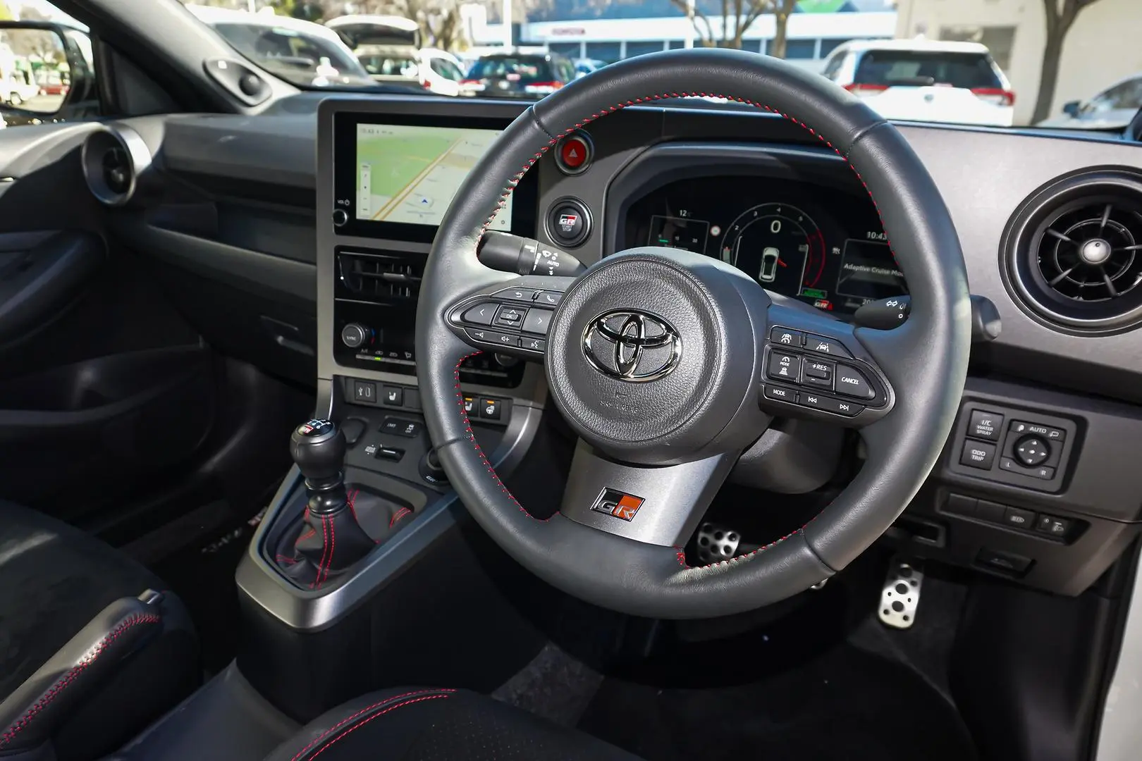 2025 Toyota Yaris Gallery Image 7