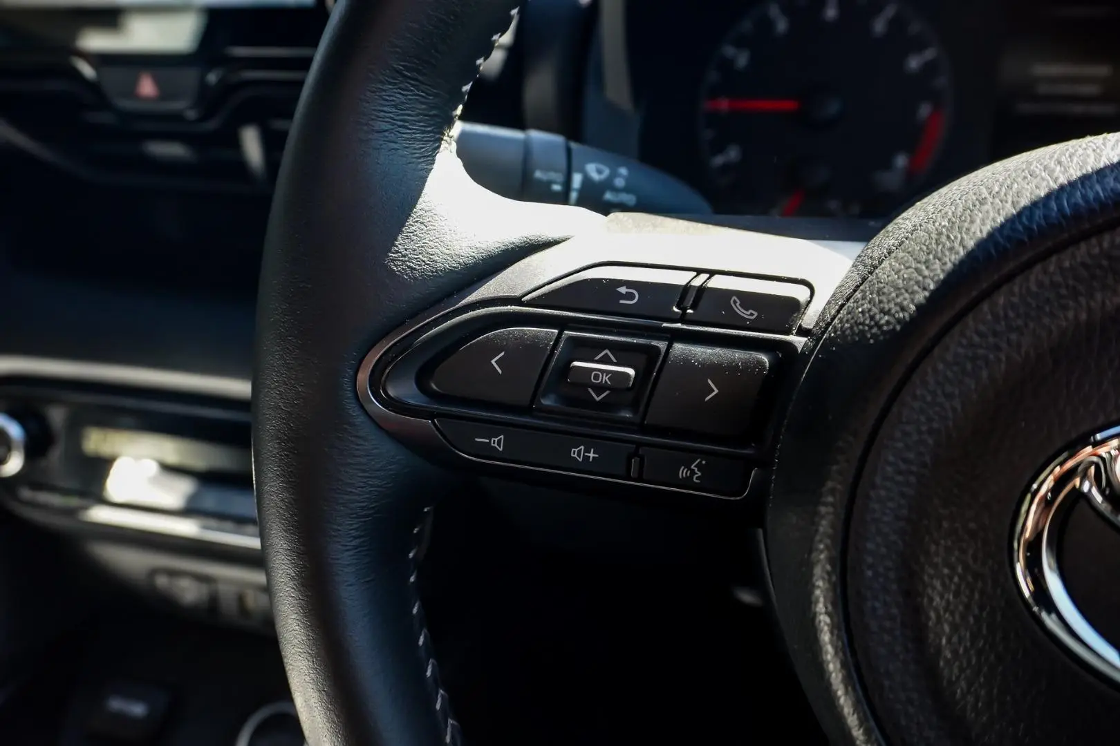 2020 Toyota Yaris Gallery Image 18