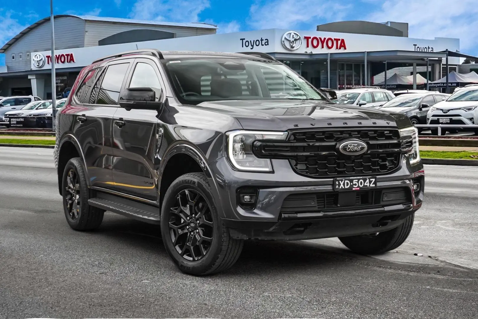 2023 Ford Everest Image