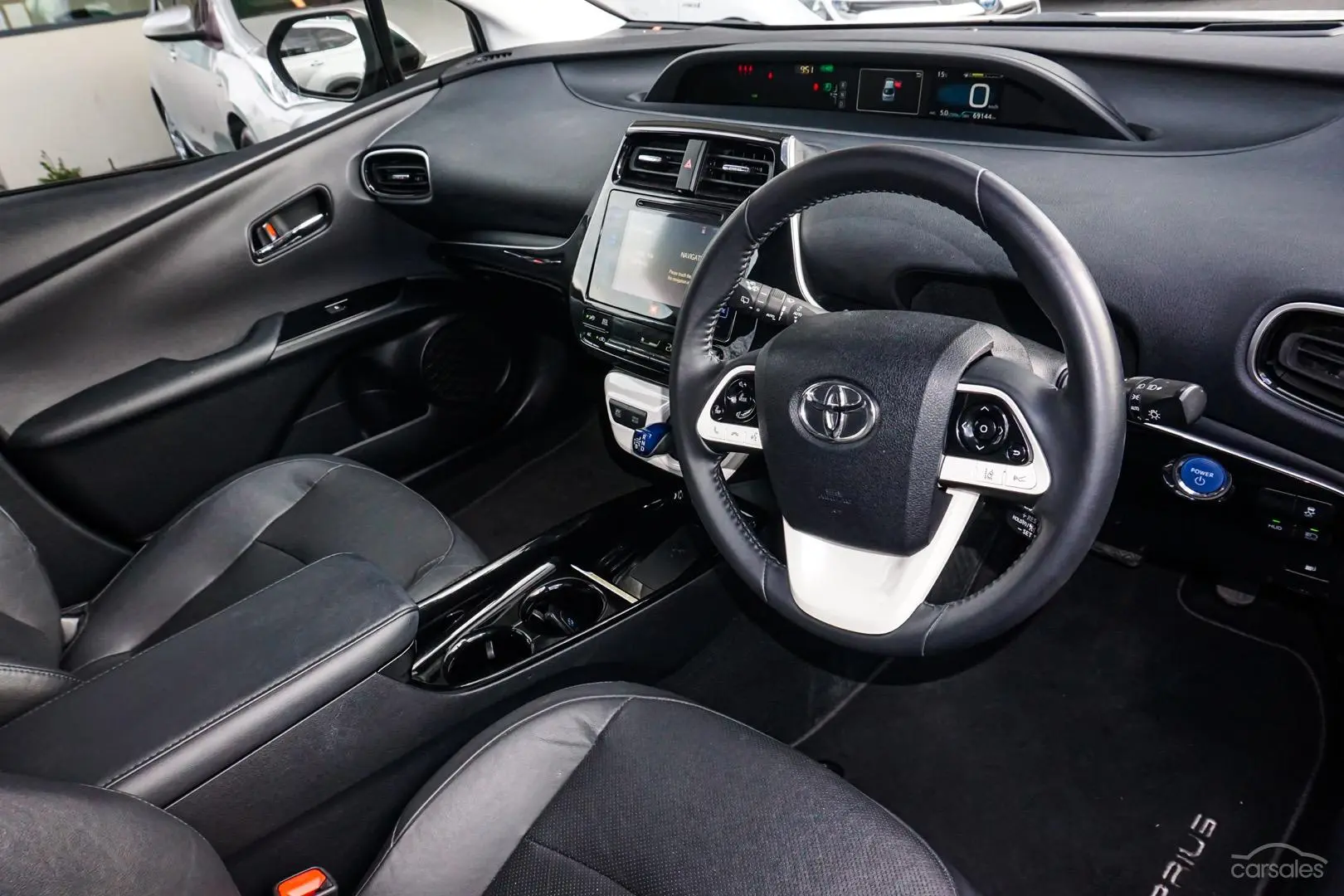 2018 Toyota Prius Image 7