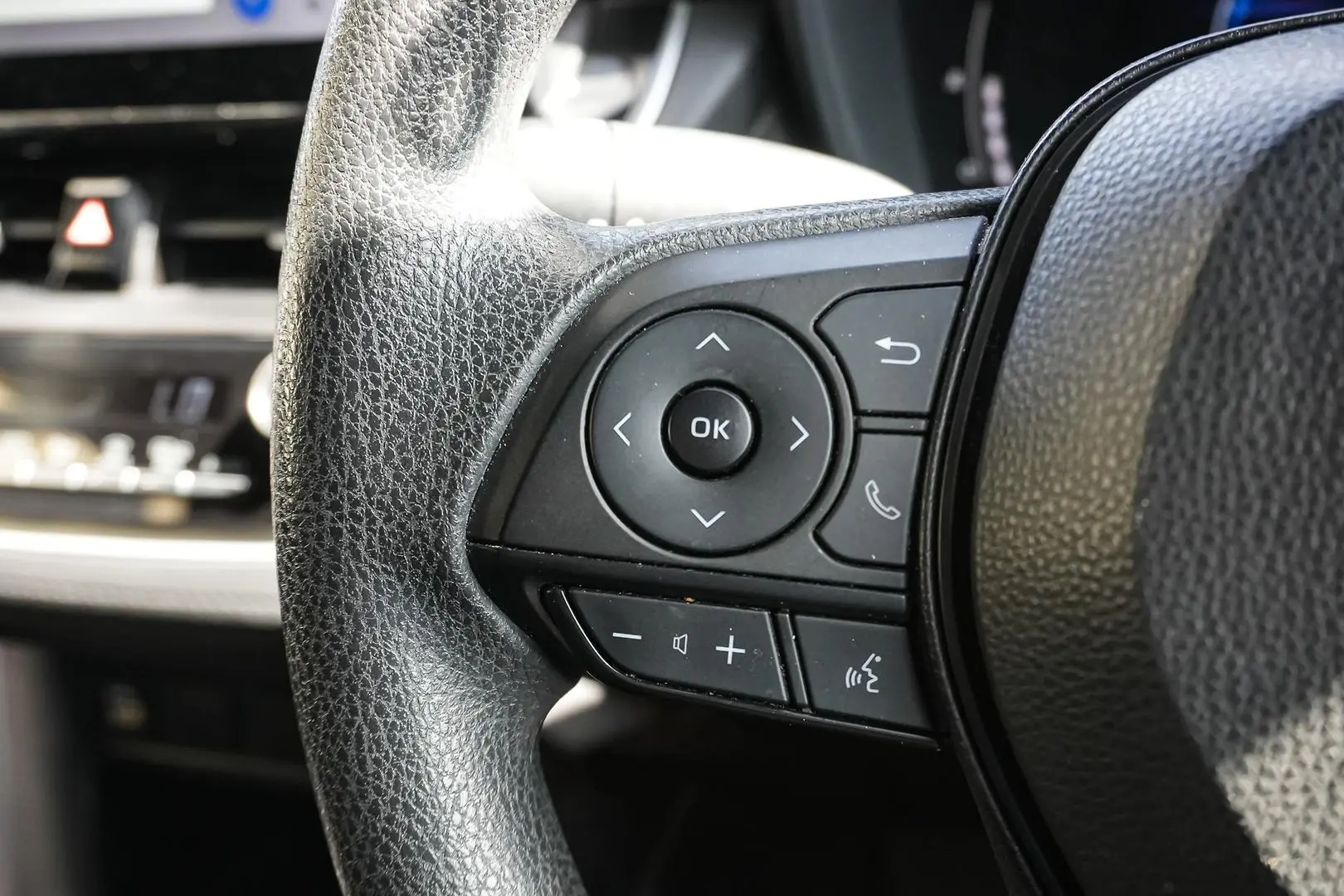 2022 Toyota Corolla Cross Gallery Image 18