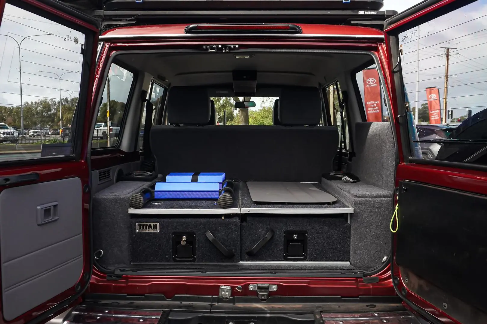 2021 Toyota Landcruiser Gallery Image 10