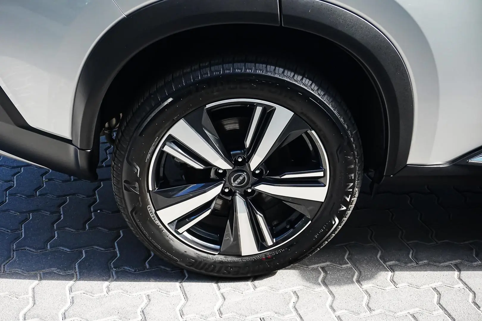 2023 Nissan X-TRAIL Gallery Image 17