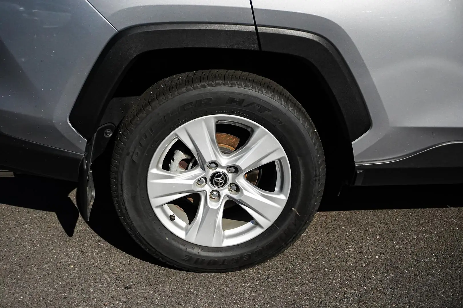 2021 Toyota RAV4 Gallery Image 16