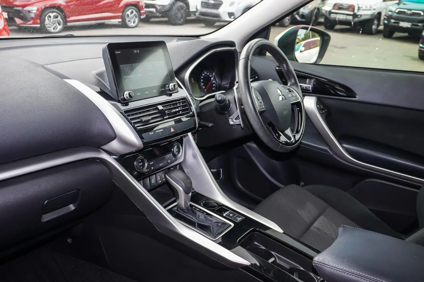 2023 Mitsubishi Eclipse Cross Gallery Image 10