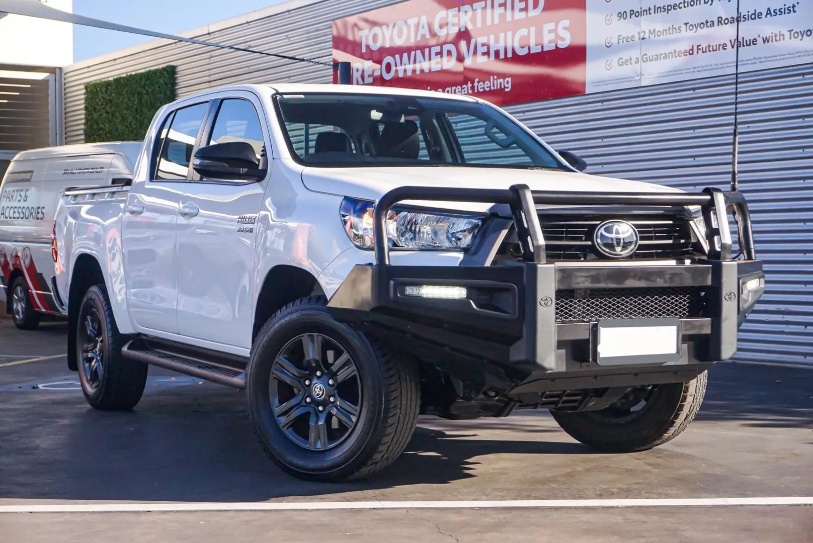 2022 Toyota Hilux Gallery Image 1