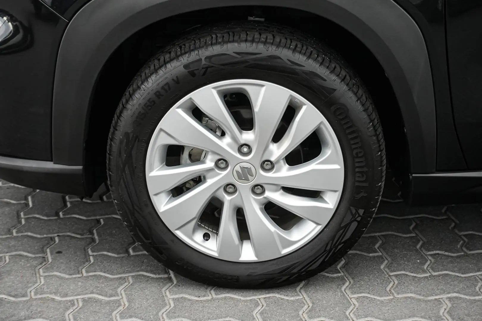 2023 Suzuki S-Cross Gallery Image 13