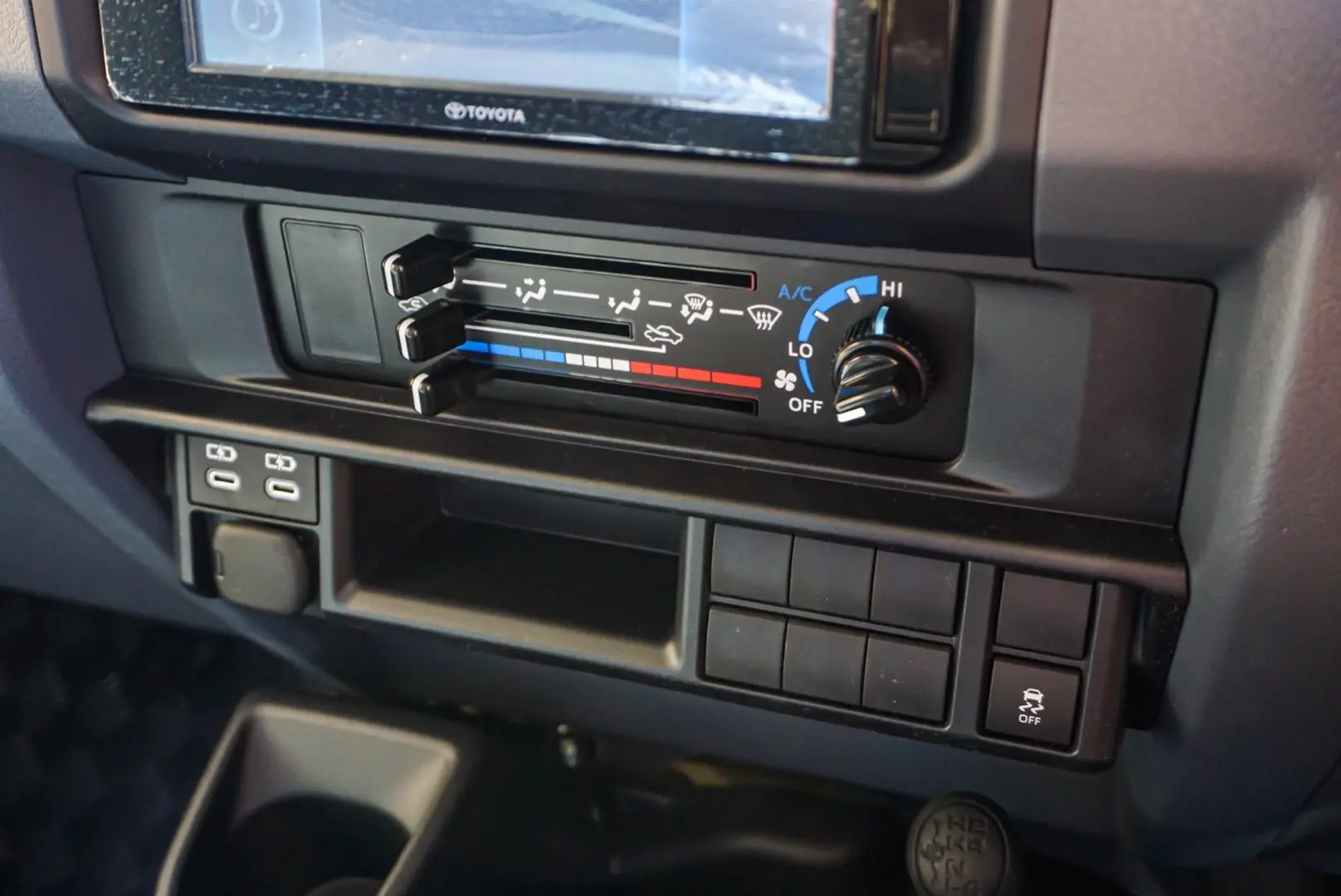 2025 Toyota Landcruiser Gallery Image 20