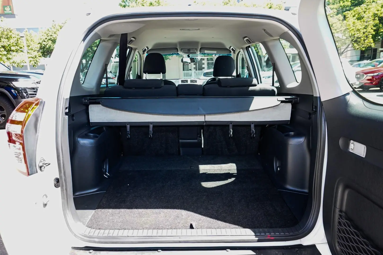 2010 Toyota RAV4 Gallery Image 10