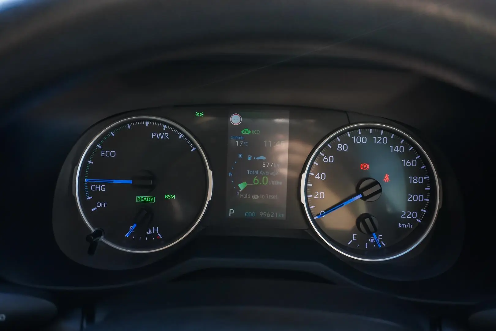 2020 Toyota RAV4 Gallery Image 18