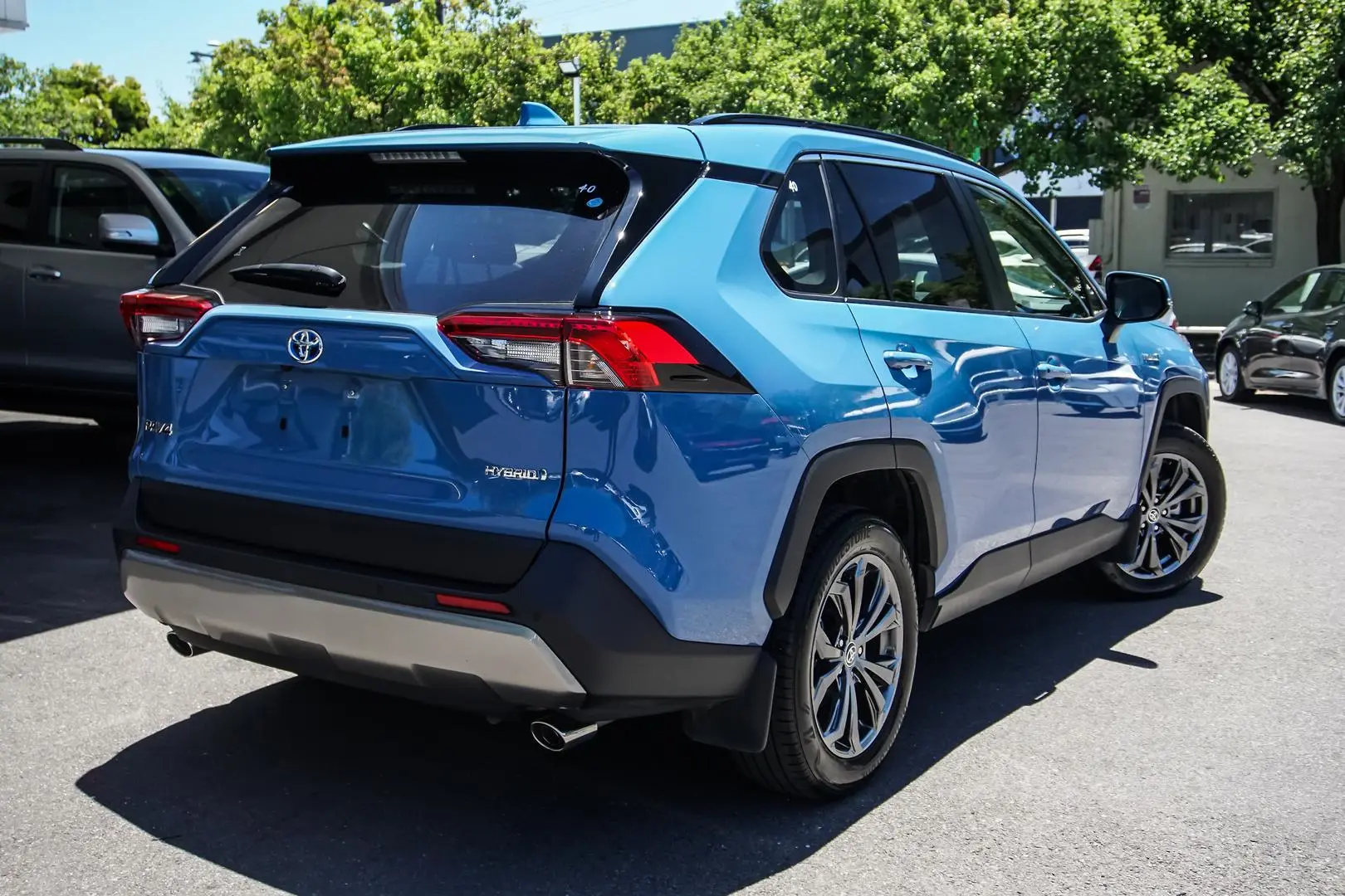 2023 Toyota Rav4 Gallery Image 2