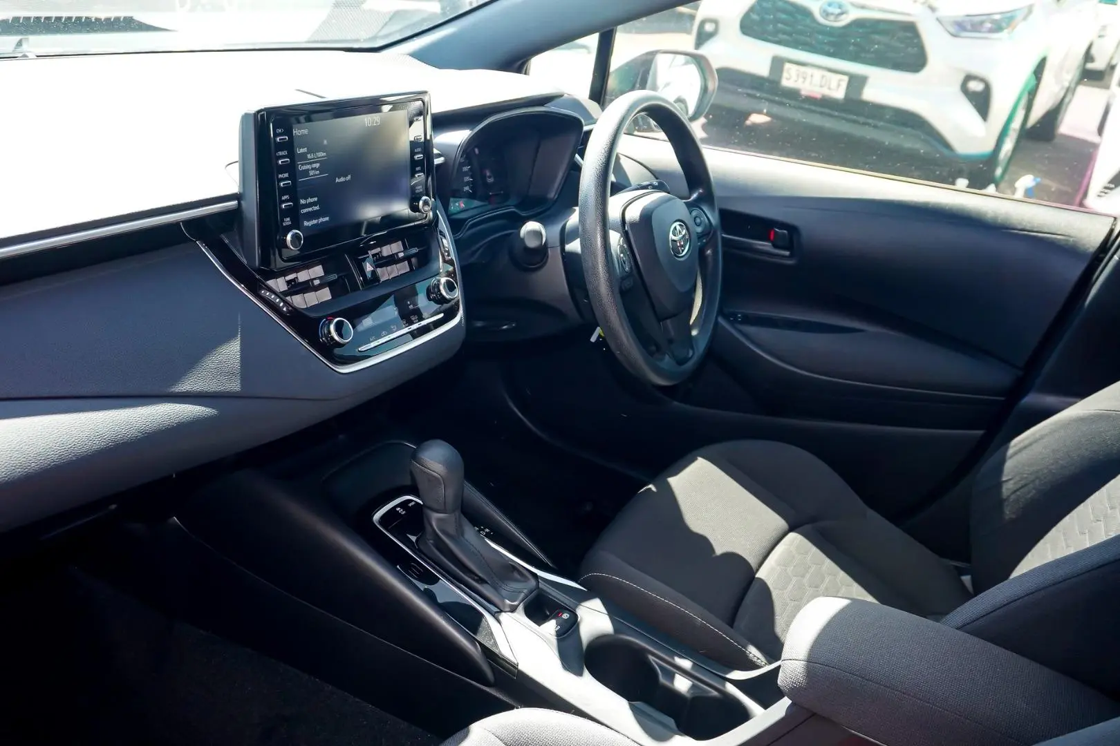 2018 Toyota Corolla Gallery Image 11