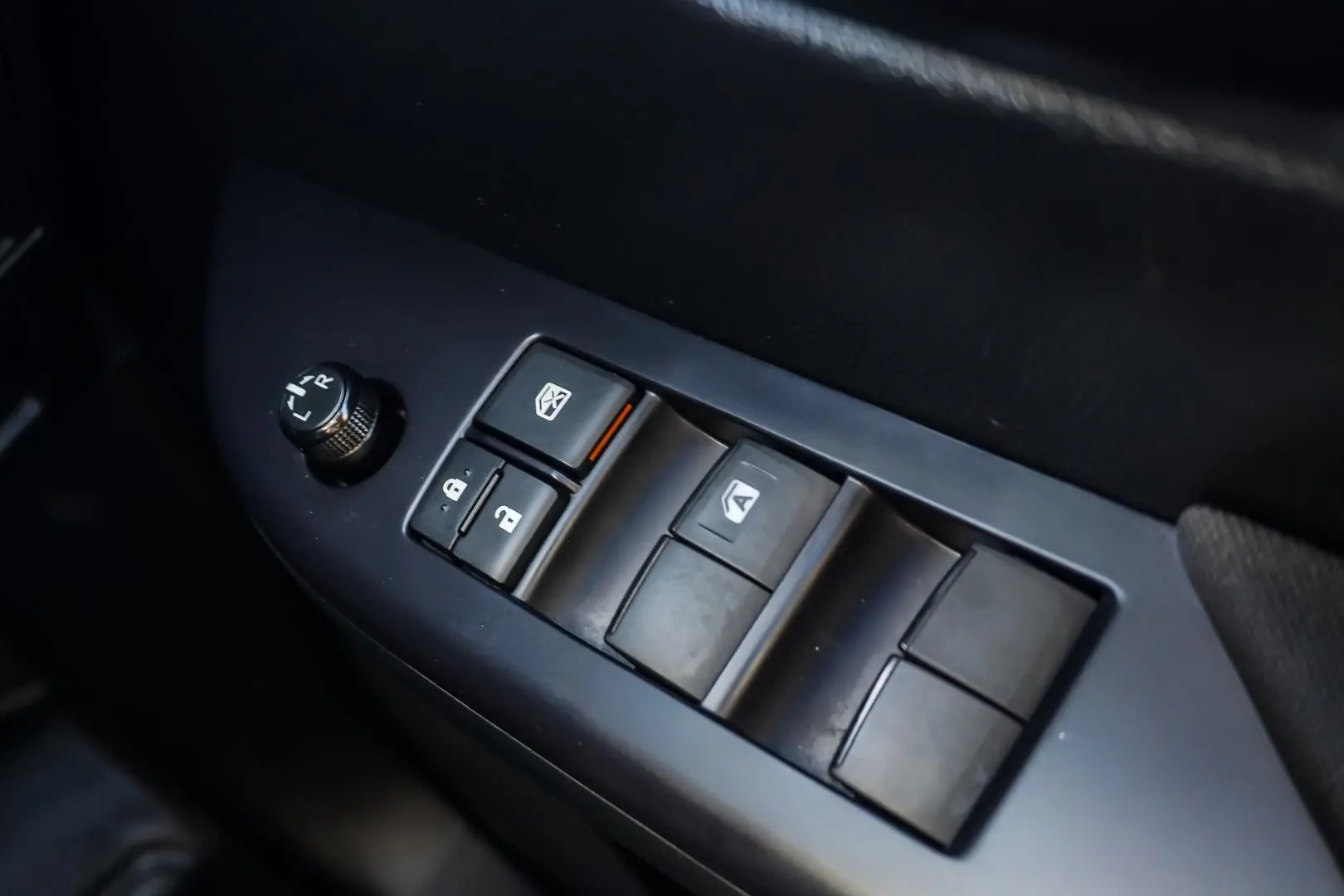 2024 Toyota Hilux Gallery Image 20