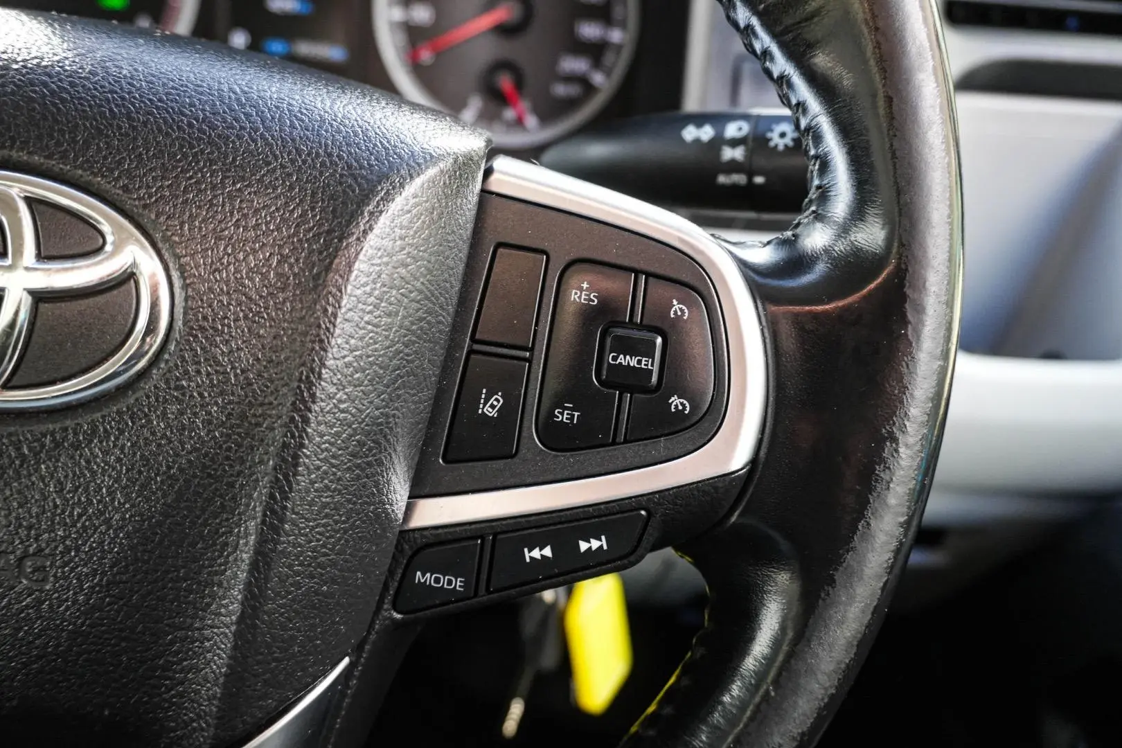 2020 Toyota Hiace Gallery Image 20