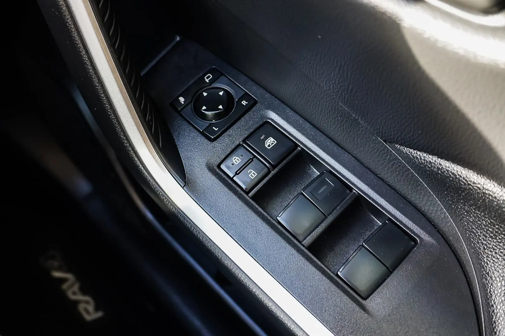 2022 Toyota RAV4 Gallery Image 20