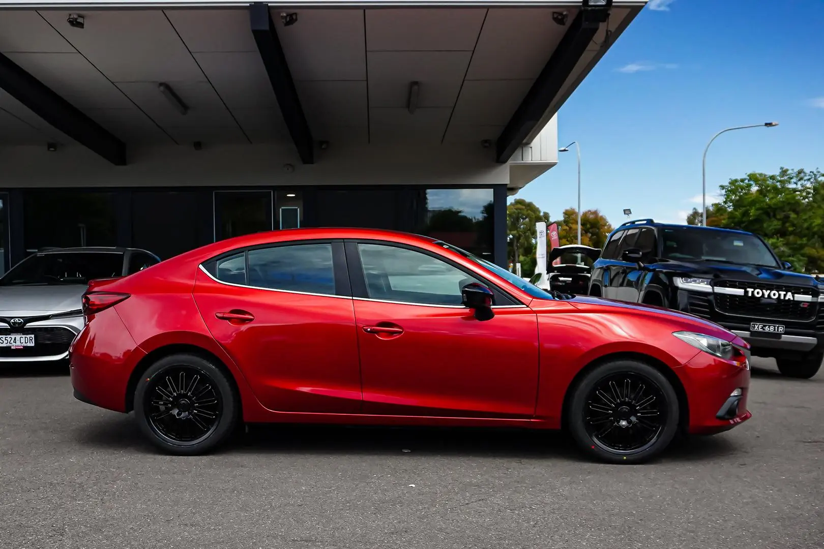 2014 Mazda 3 Gallery Image 4