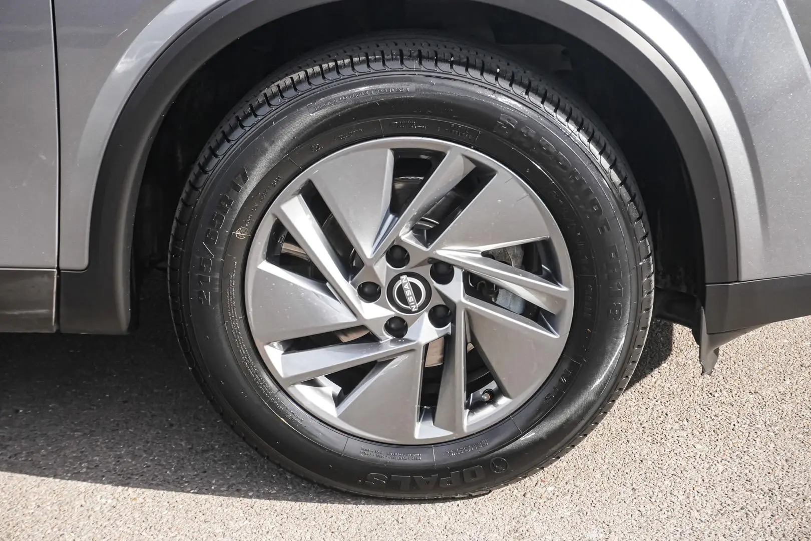 2022 Nissan QASHQAI Gallery Image 13