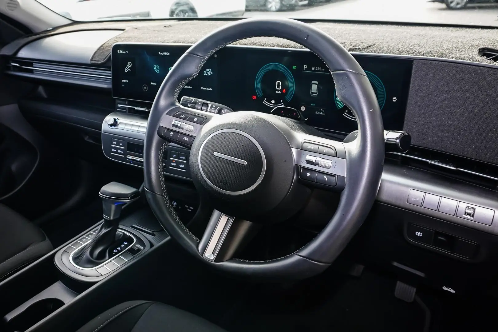 2024 Hyundai Kona Gallery Image 6