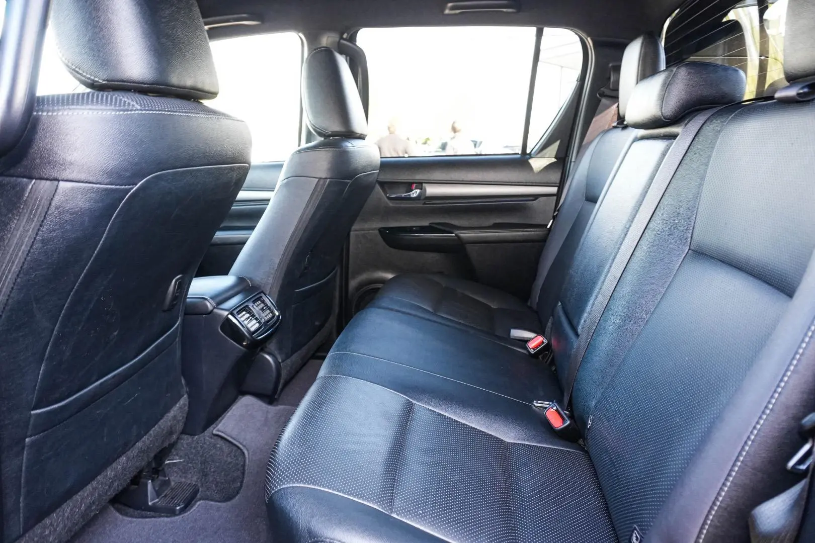 2023 Toyota Hilux Gallery Image 8