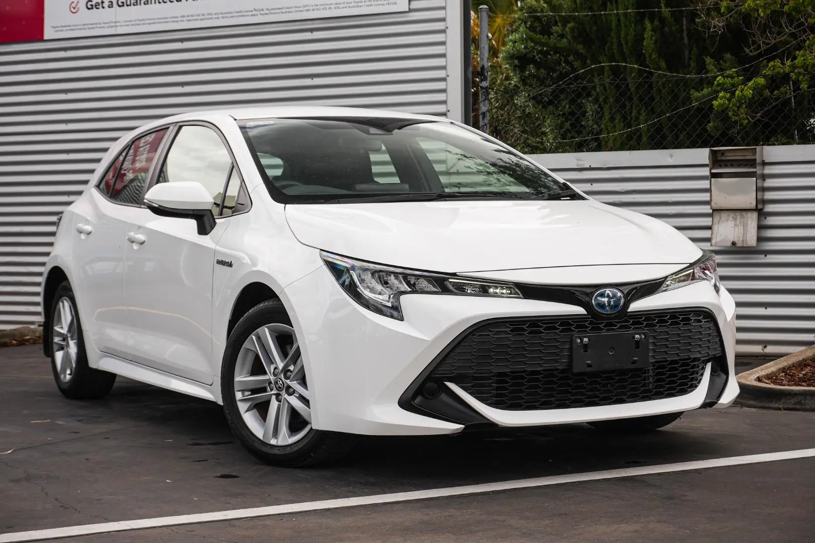 2021 Toyota Corolla Gallery Image 2