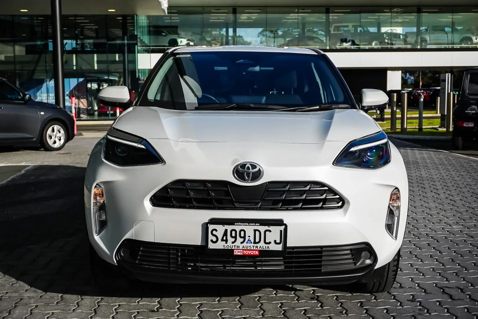 2024 Toyota Yaris Cross Gallery Image 4