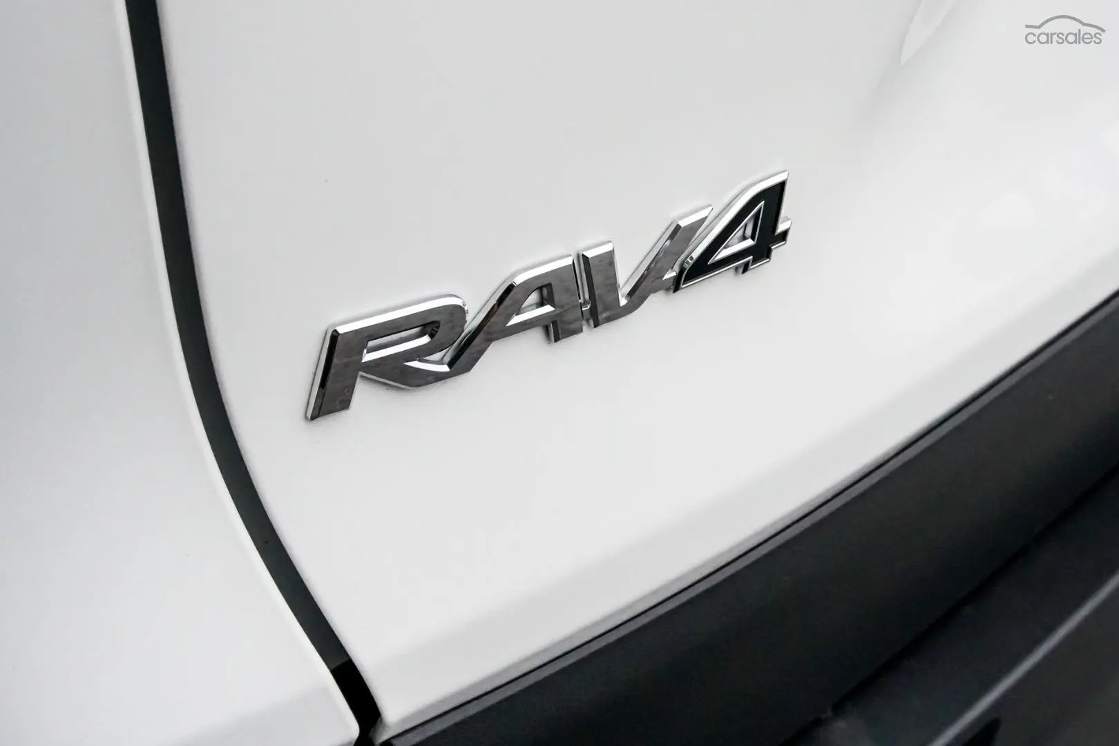 2022 Toyota RAV4 Image 13